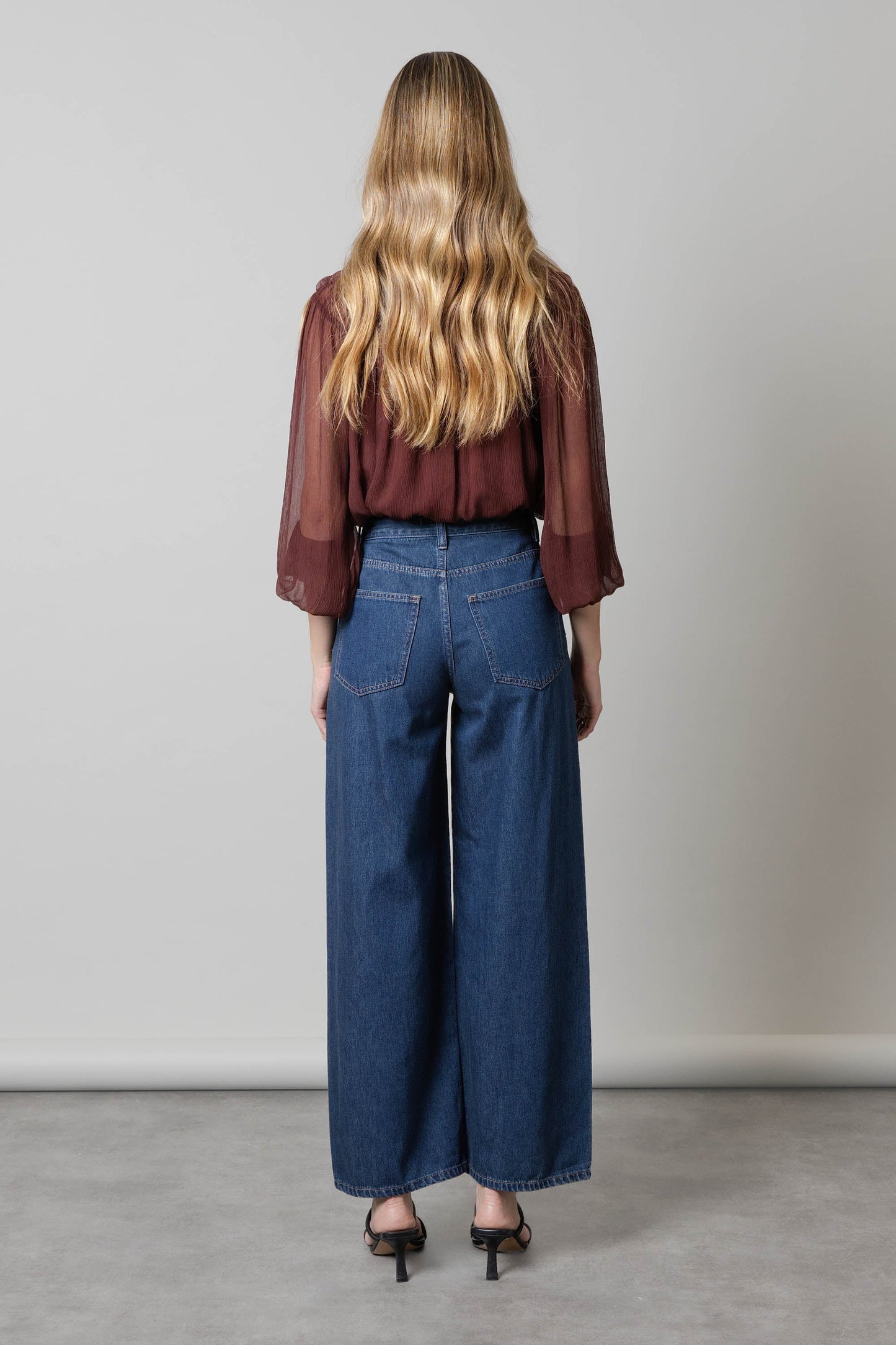 Gemma Gather Detail Top
