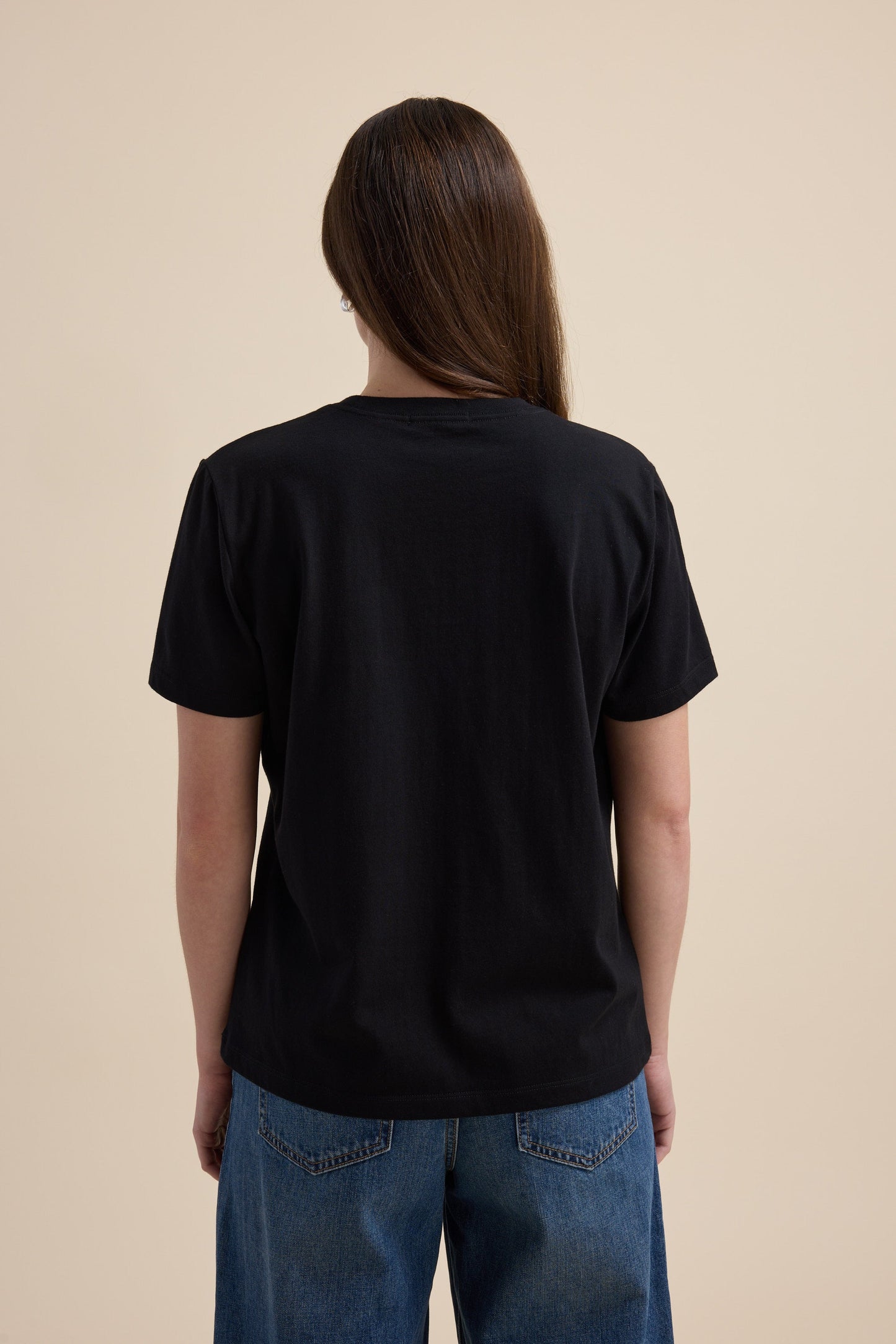 The Good Earth Cotton Crew Tee