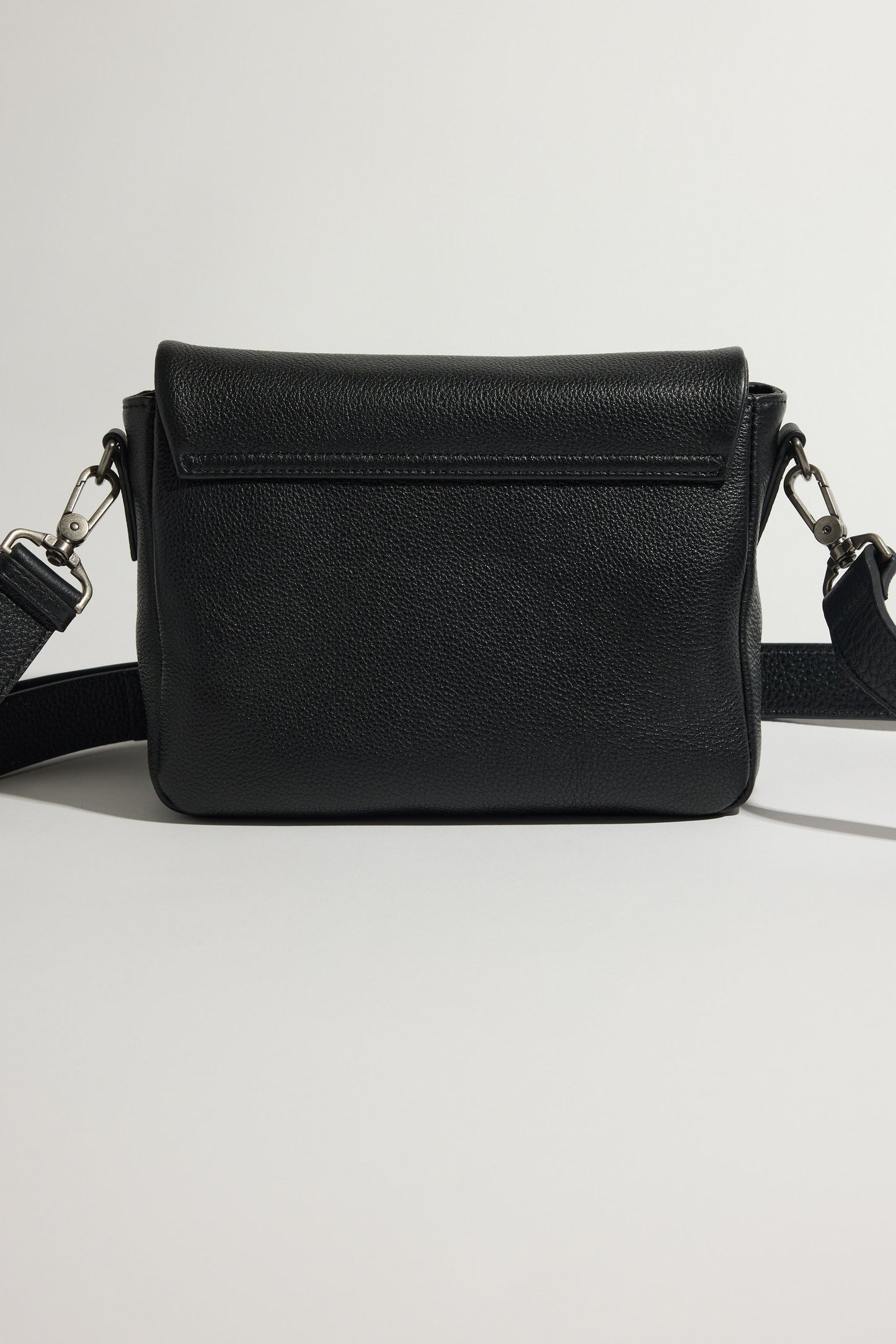 Suno The Amara Bag