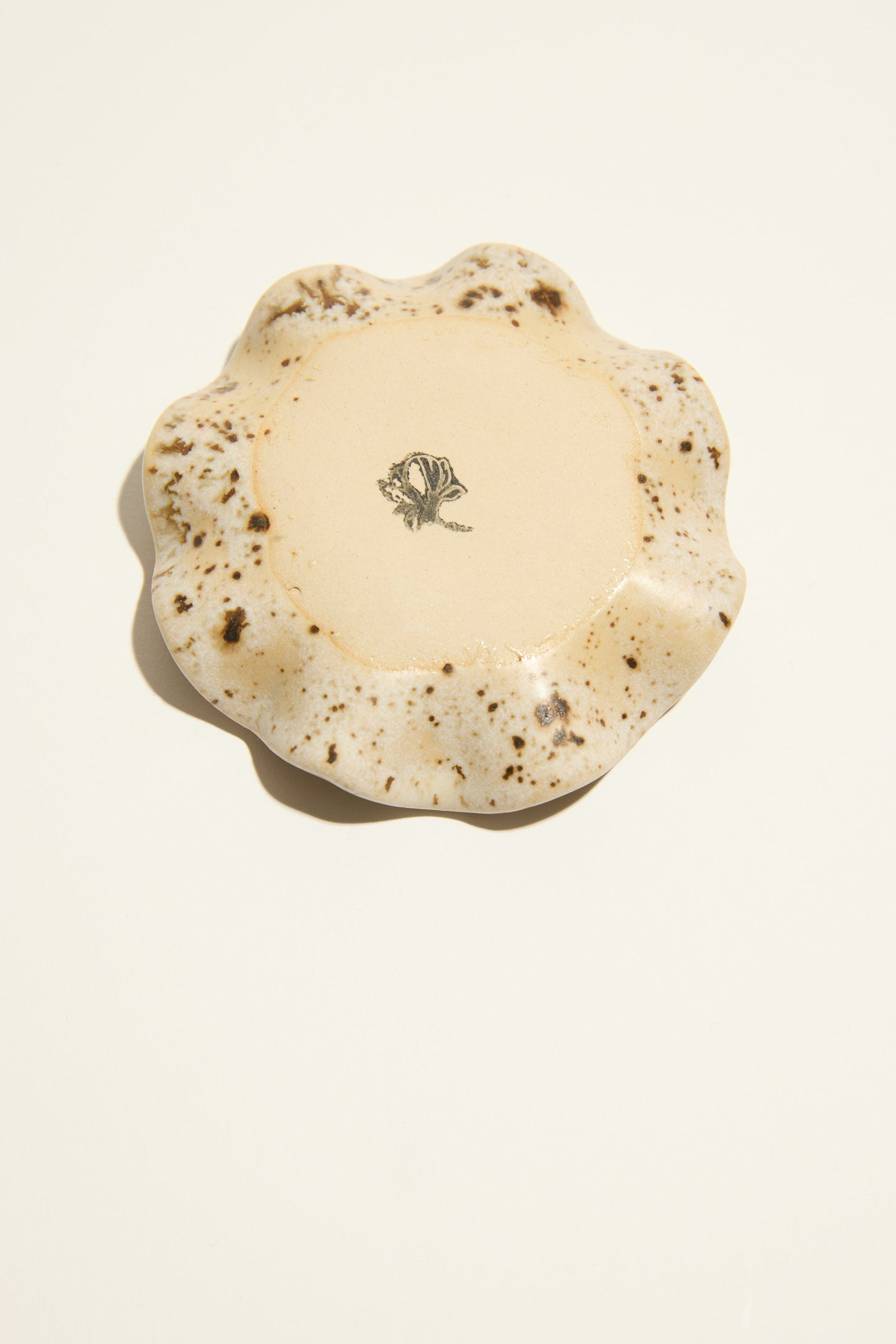 Magnolia Lane Ruffle Trinket Dish