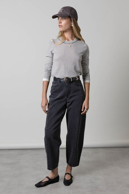 Montreal Barrel Leg Jeans