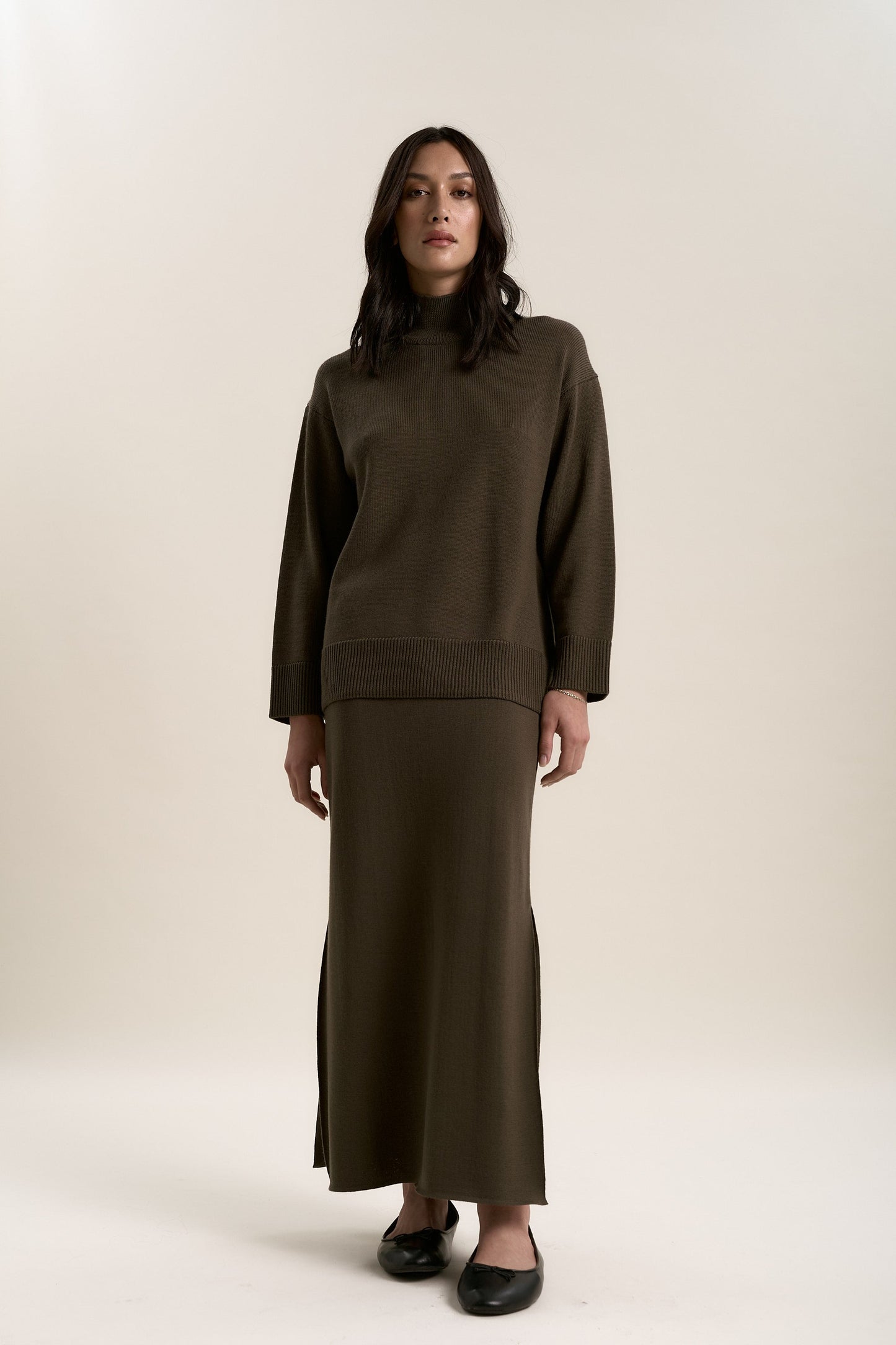 Elementary Knitted Funnel Neck