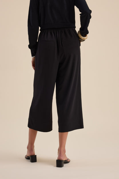 The Easy Care Wide Leg Crop Pants