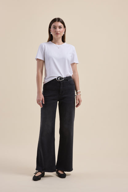 The Mid Rise Wide Leg Jeans