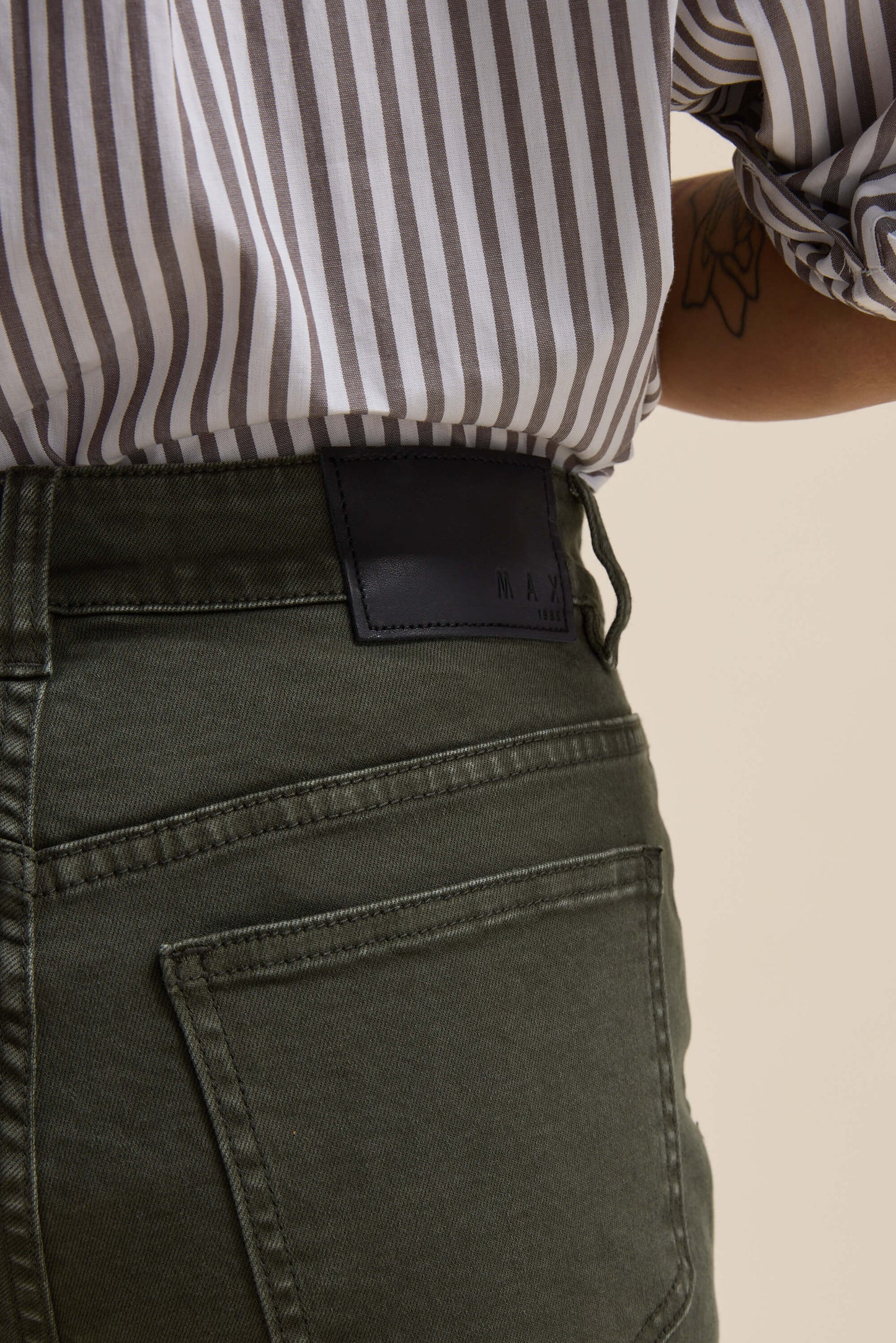 The Mid Rise Wide Leg Jeans