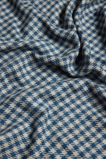 The Lightweight Wool Scarf