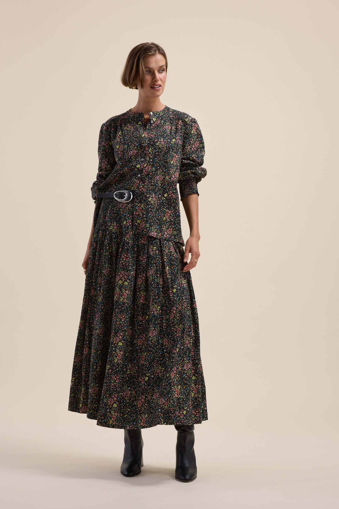 Elementary Button Front Top