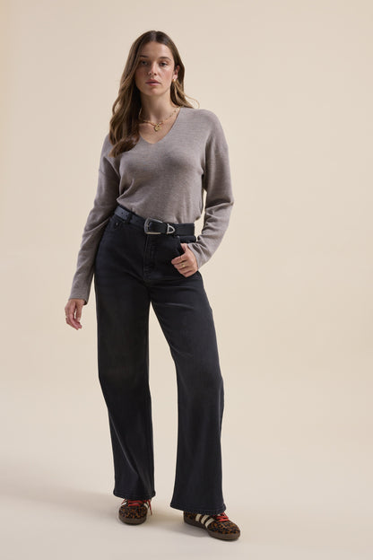 The ZQ Merino Relaxed V Neck Sweater
