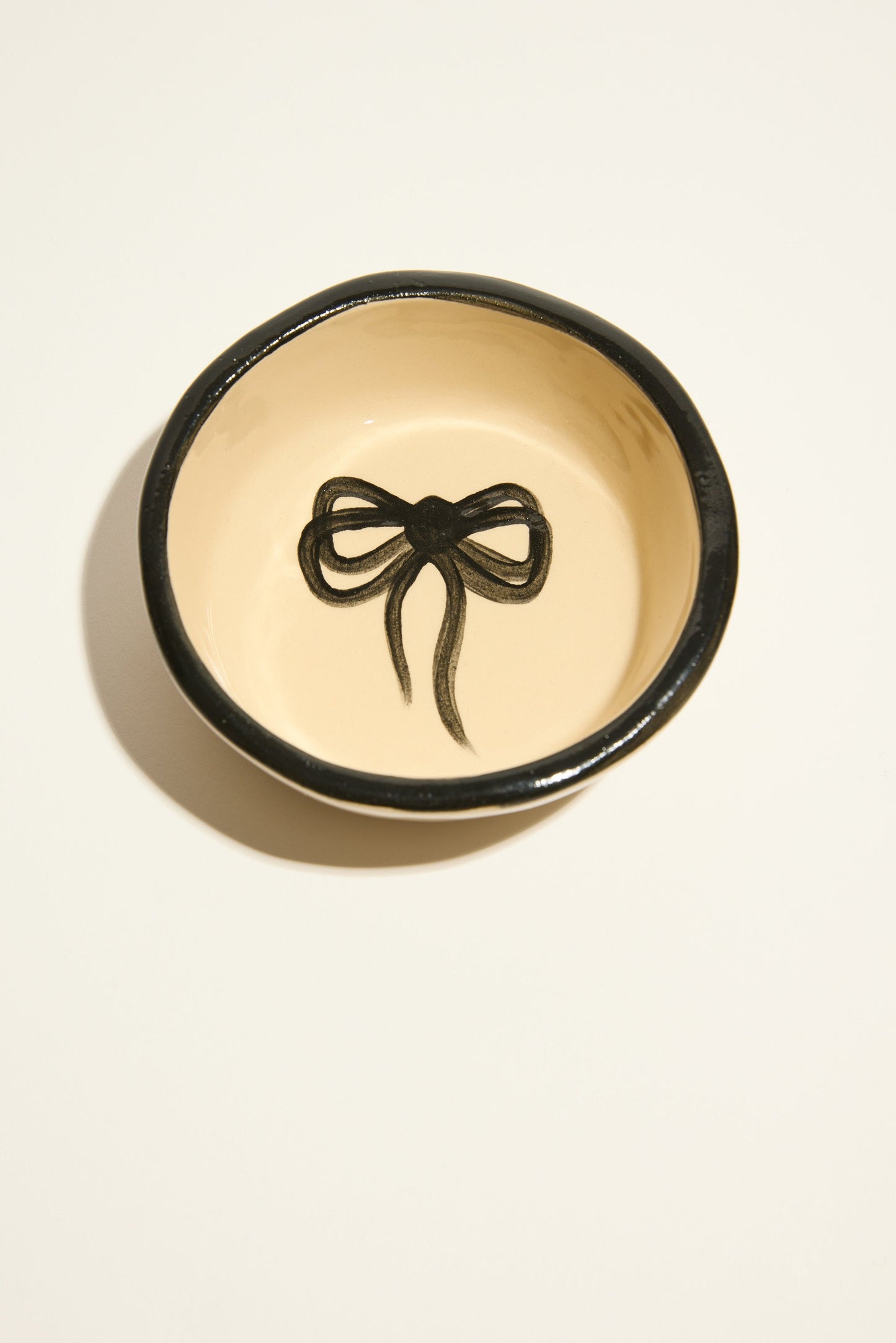 Magnolia Lane Bow Dish